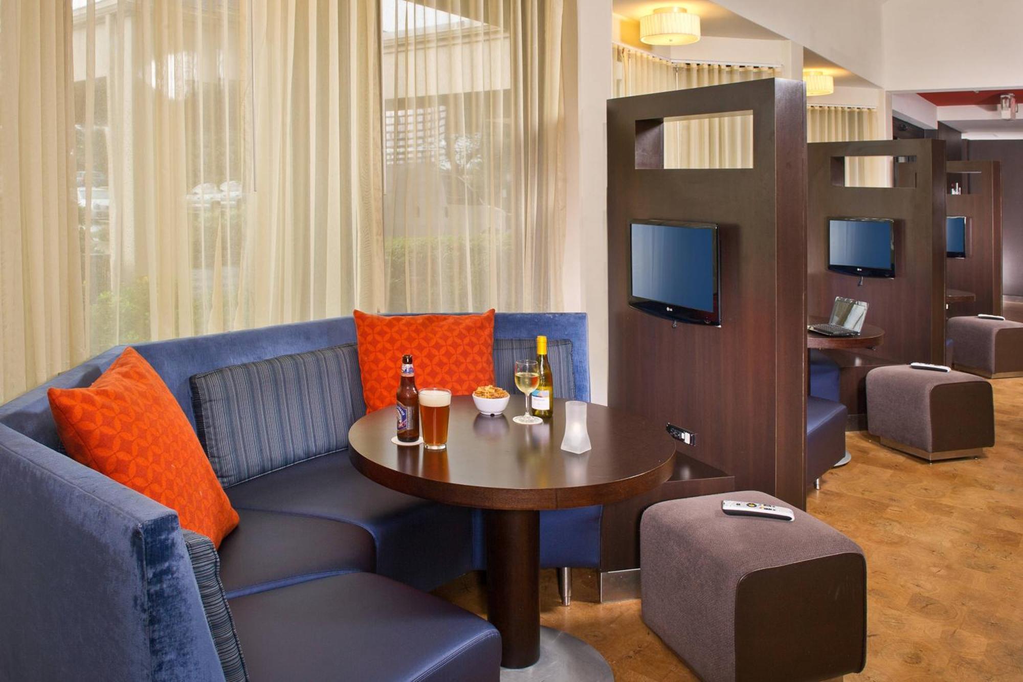 Hotel Courtyard By Marriott Mt. Laurel à Mount Laurel Extérieur photo