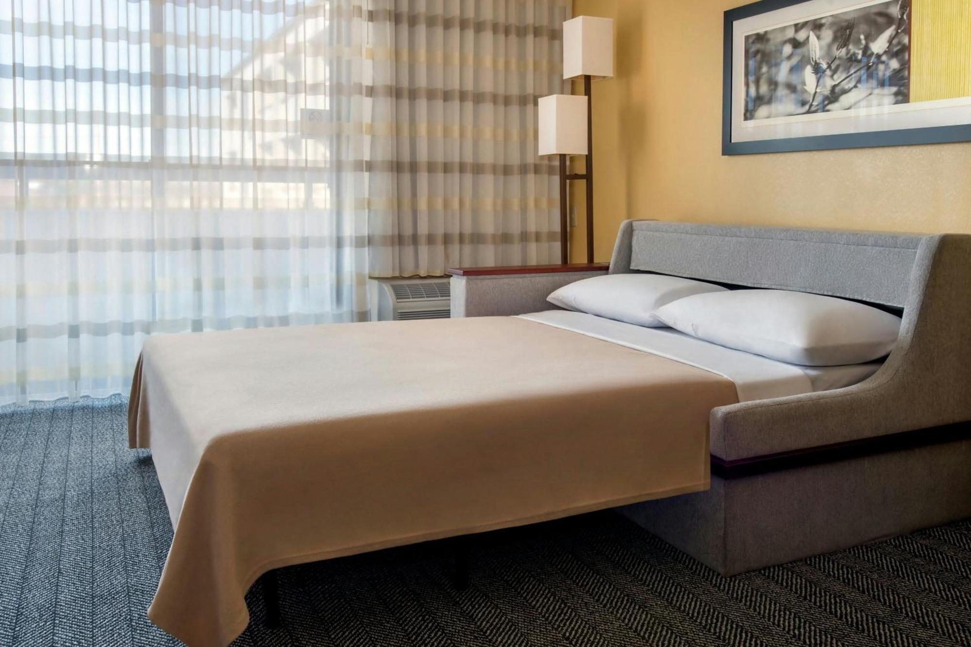 Hotel Courtyard By Marriott Mt. Laurel à Mount Laurel Extérieur photo
